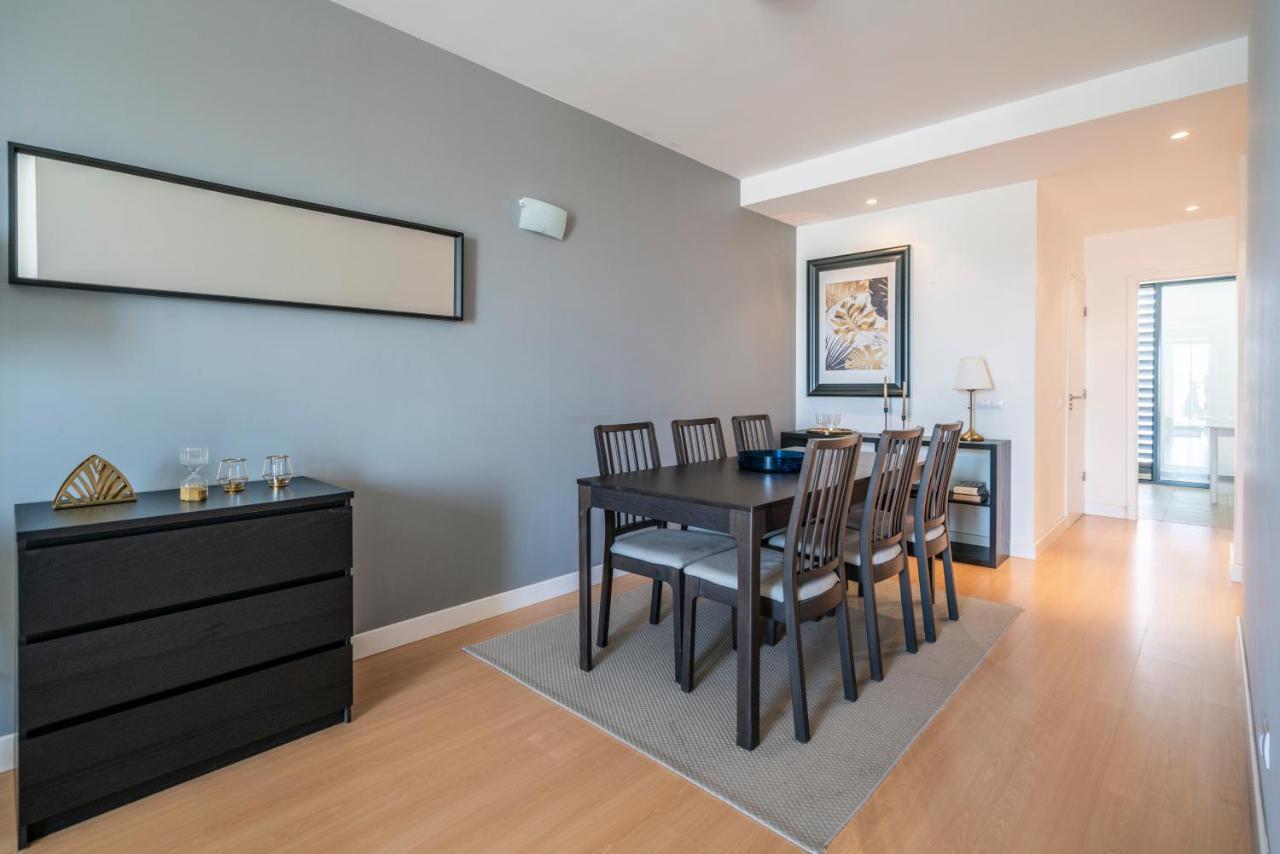 Bright & Spacious 2 Bed Flat 2 Bath W Garage In Lagos Marina Екстер'єр фото