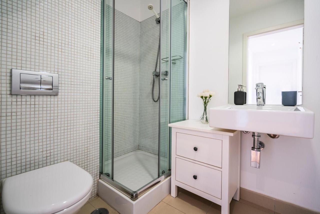 Bright & Spacious 2 Bed Flat 2 Bath W Garage In Lagos Marina Екстер'єр фото